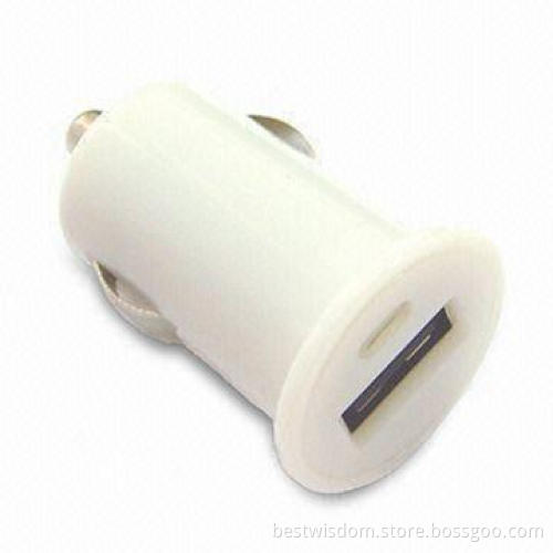 Car Charger for iPad/iPhone with 5V DC Output Voltage, 1A Charging Rate